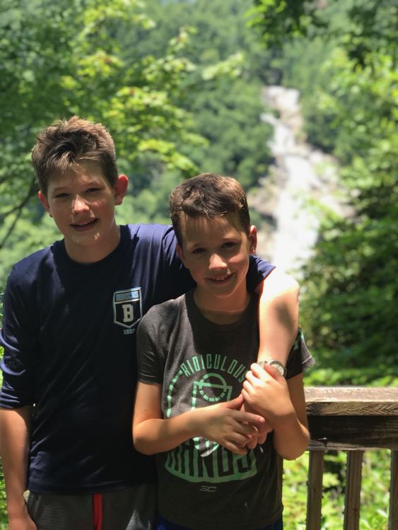 The Liggitt Brothers backpacking on the Foothills 3-day